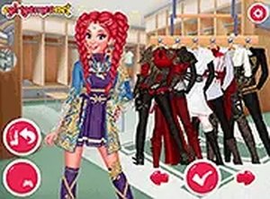 Super Hero Dress Up Game